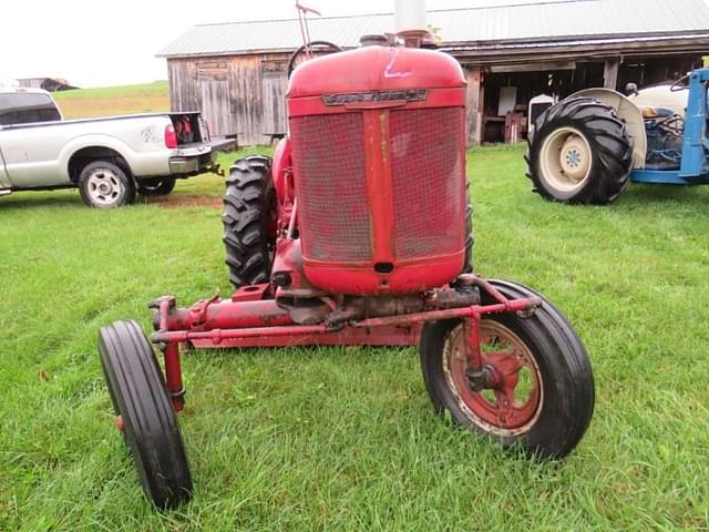 Image of Farmall A equipment image 3