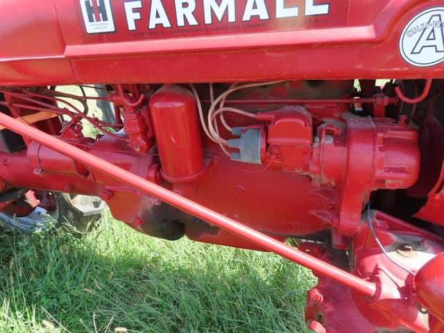 Image of Farmall A equipment image 2