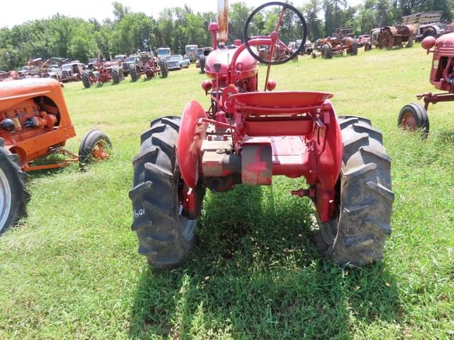 Image of Farmall A equipment image 4