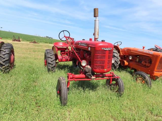 Image of Farmall A equipment image 1