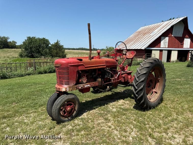 1945 Farmall H Equipment Image0