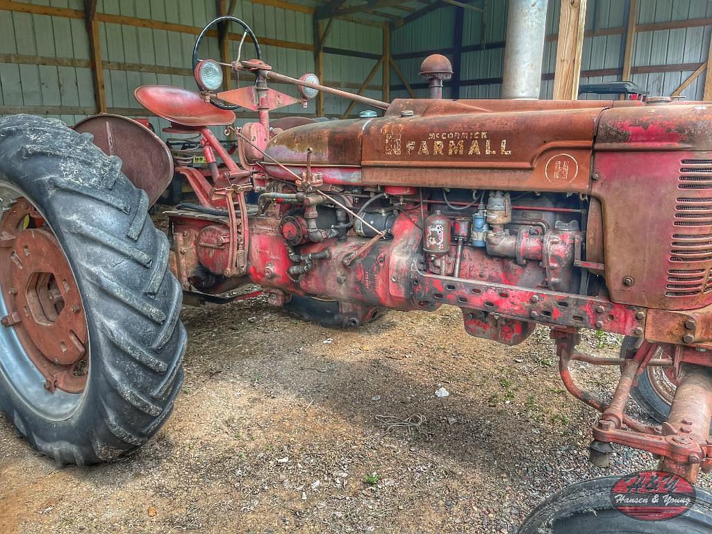 Image of Farmall H Primary image