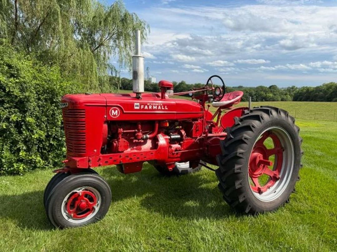 Image of Farmall M Primary image