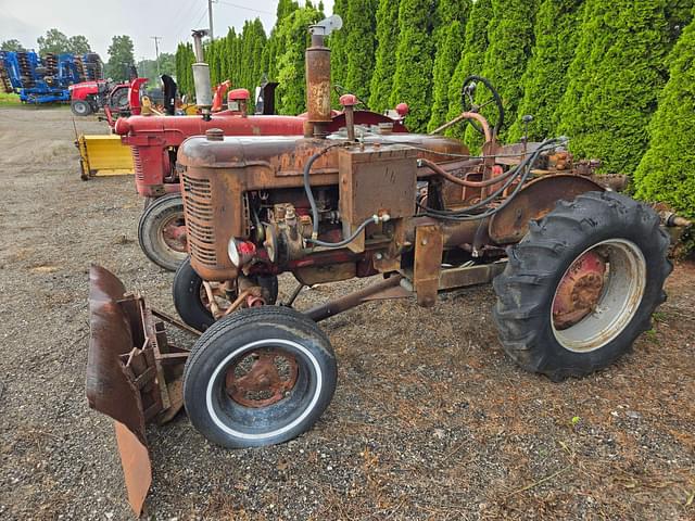 Image of Farmall A equipment image 4