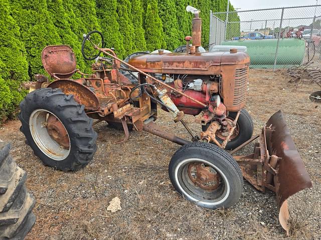 Image of Farmall A equipment image 1