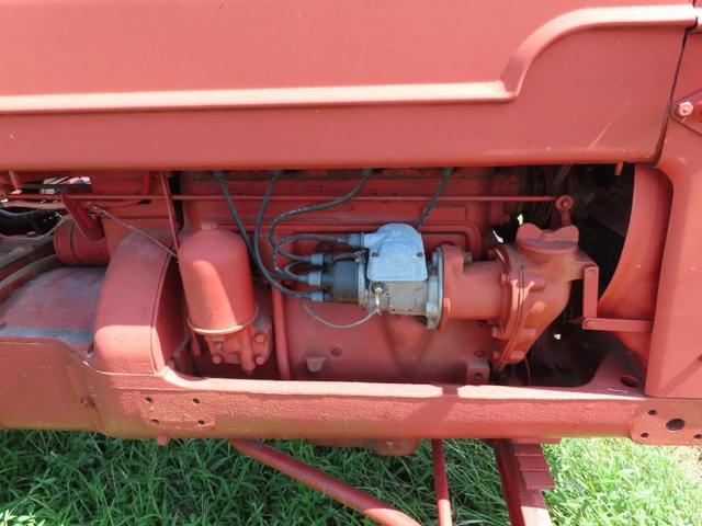 Image of McCormick-Deering W-4 equipment image 1