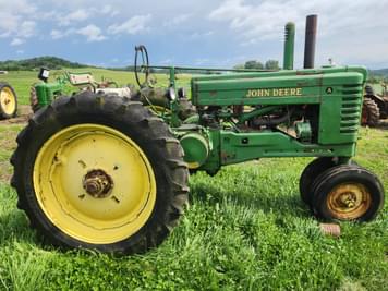 Main image John Deere A
