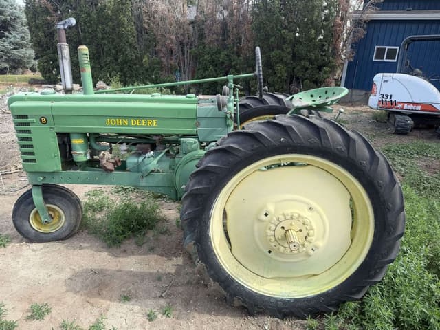Image of John Deere B equipment image 2