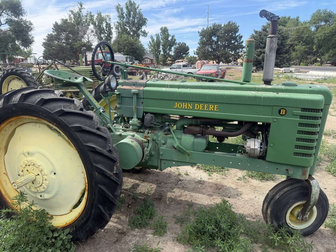 Image of John Deere B Primary image