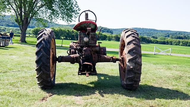 Image of John Deere A equipment image 4