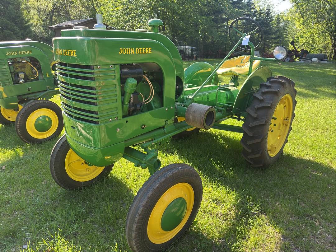 Image of John Deere LA Primary image