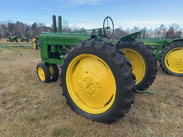 Image of John Deere A equipment image 2