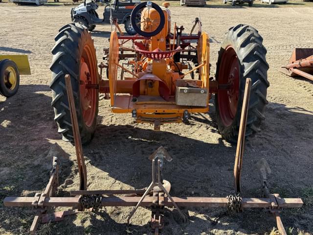 Image of Minneapolis-Moline R equipment image 2