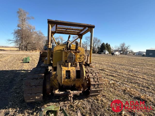Image of Caterpillar D6 equipment image 4