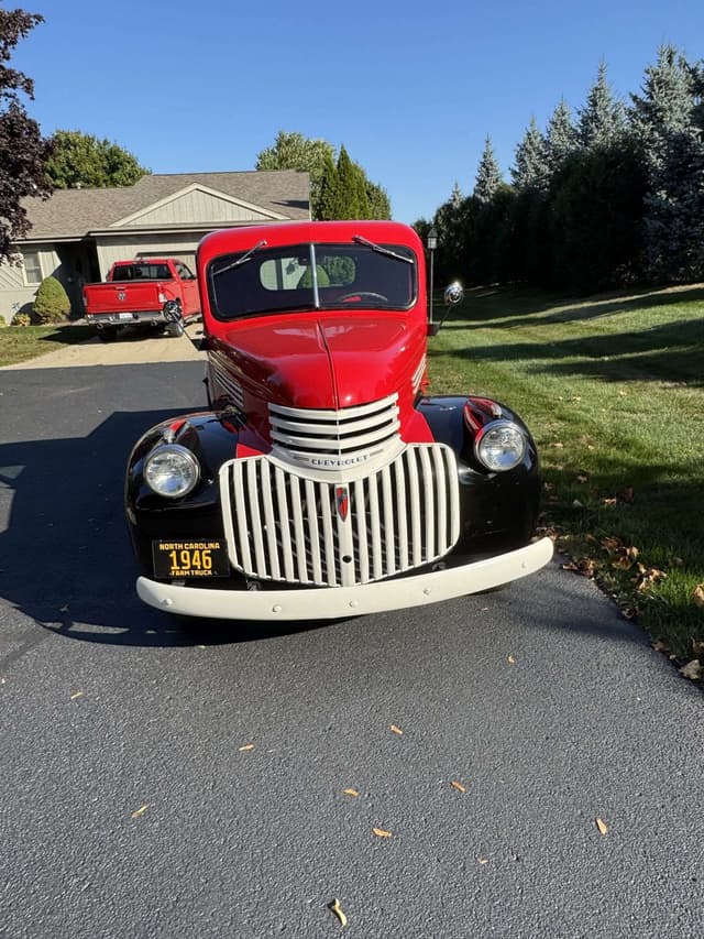 Image of Chevrolet 3100 equipment image 4