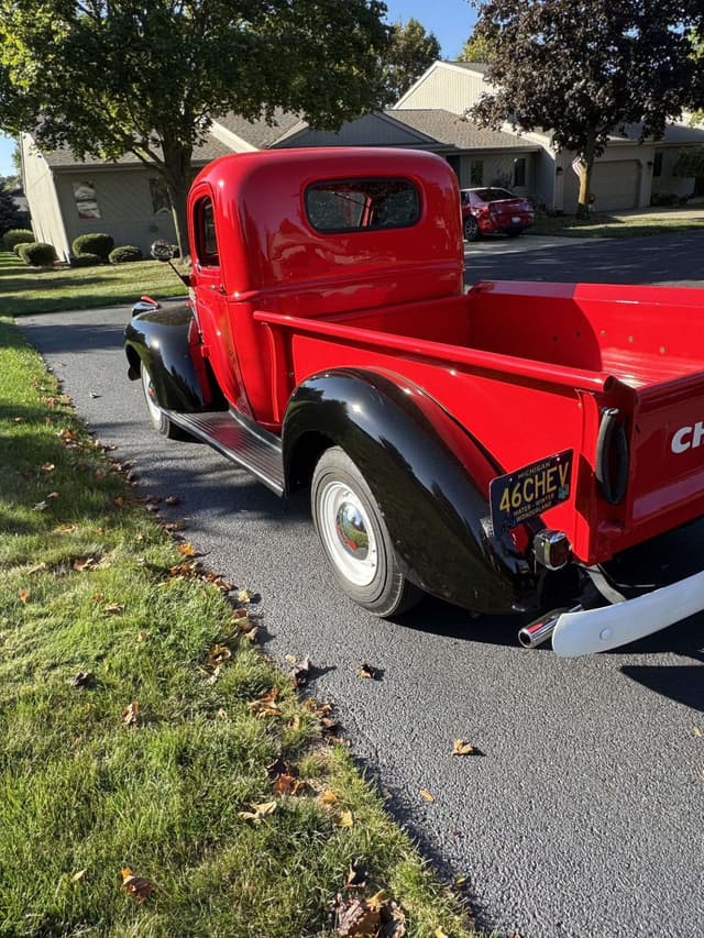 Image of Chevrolet 3100 equipment image 3