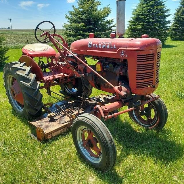 Image of Farmall A equipment image 4
