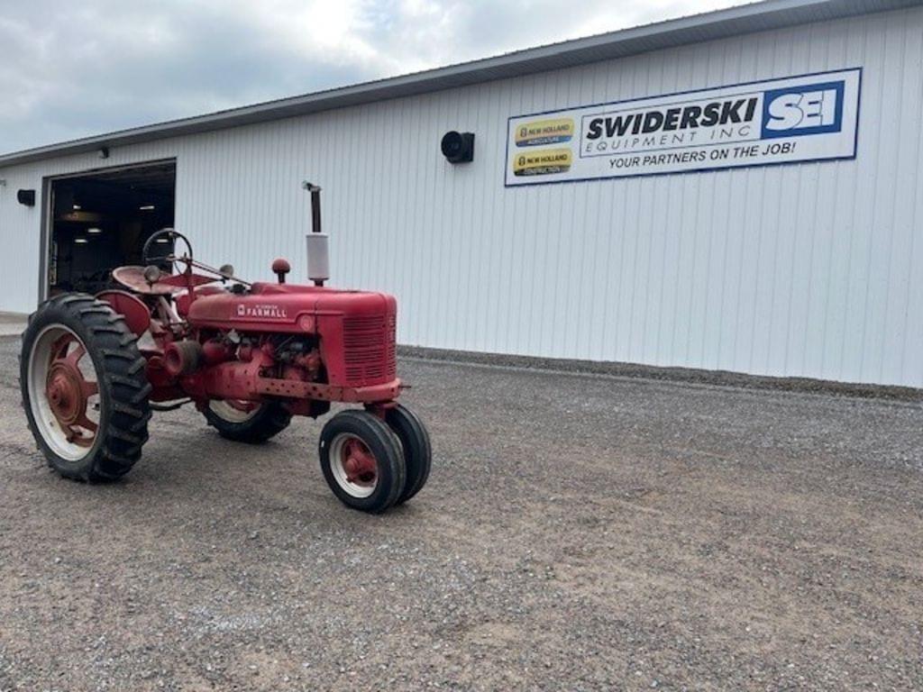 Image of Farmall H Primary image