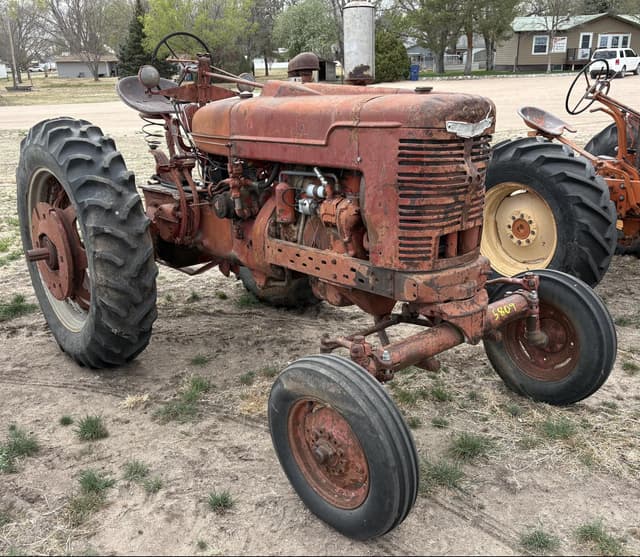 Image of International Harvester M equipment image 1