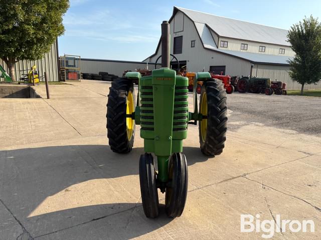 Image of John Deere A equipment image 1