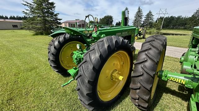 Image of John Deere A equipment image 4