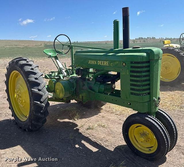 Image of John Deere A equipment image 2
