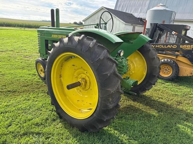 Image of John Deere A equipment image 2