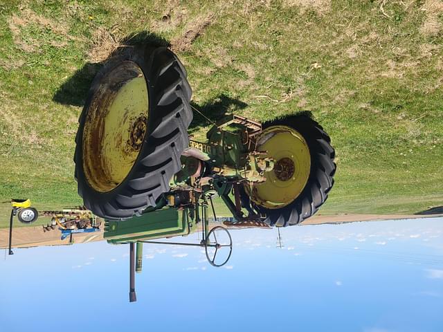 Image of John Deere B equipment image 3