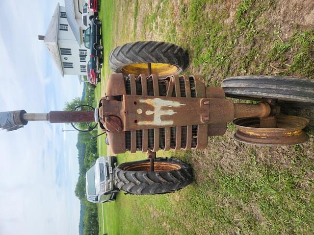 Image of John Deere H equipment image 3