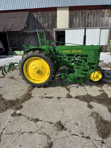 Main image John Deere H