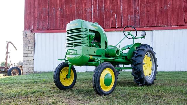 Image of John Deere LA equipment image 1