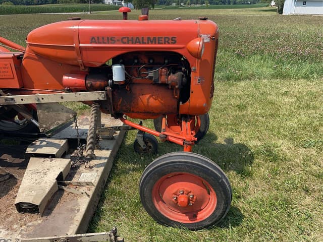 Image of Allis Chalmers B equipment image 3