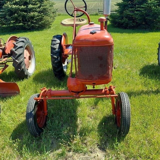 Image of Farmall Cub equipment image 3