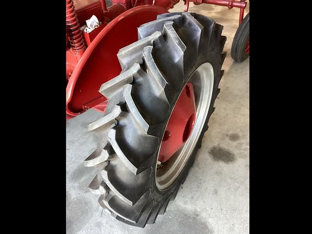 Image of Farmall Cub equipment image 4