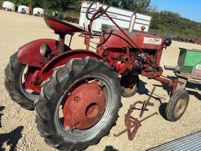 Image of Farmall Cub equipment image 3