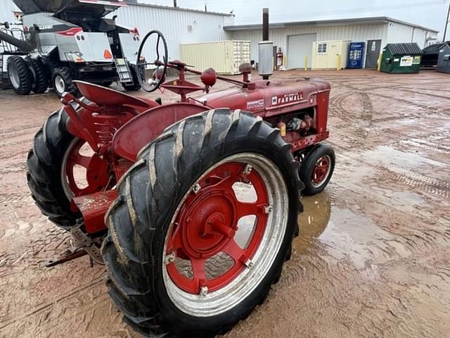 Image of Farmall H equipment image 4