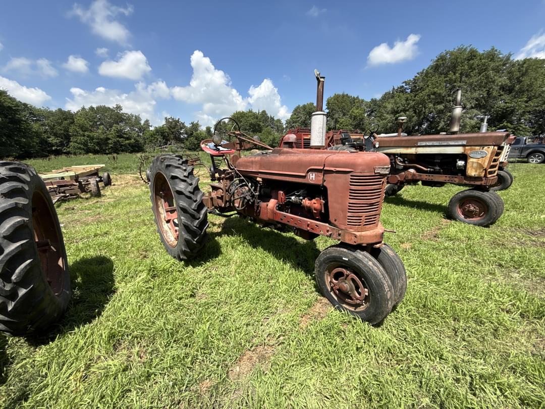 Image of Farmall H Primary image