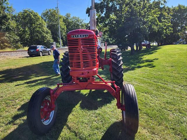 Image of Farmall MV equipment image 4