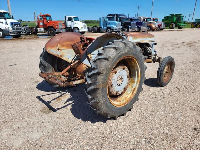Image of Ford 2N equipment image 2