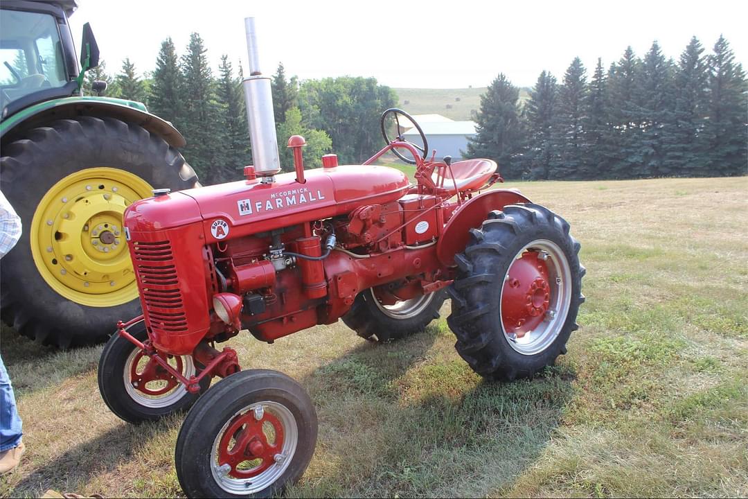 Image of Farmall Super A Primary image