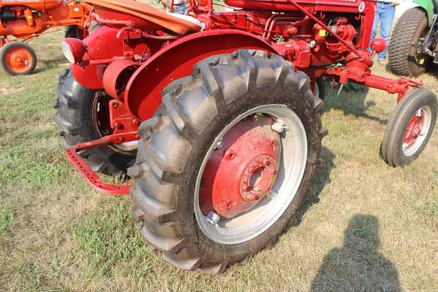 Image of Farmall Super A equipment image 3