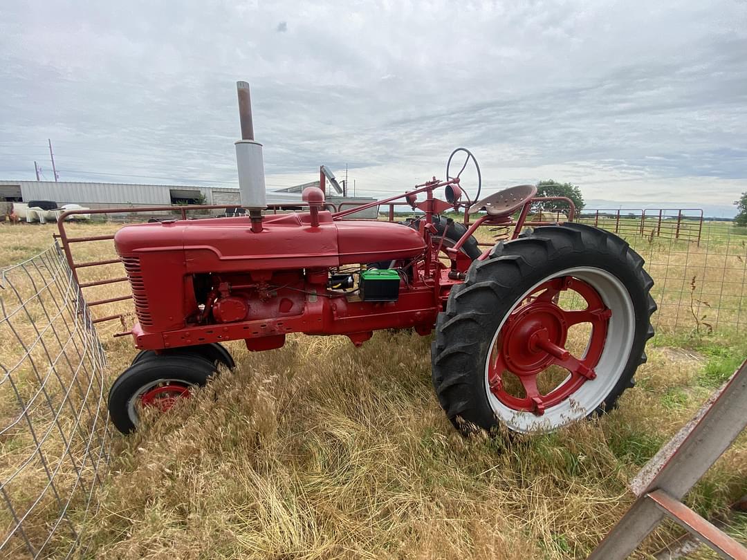 Image of Farmall H Primary image