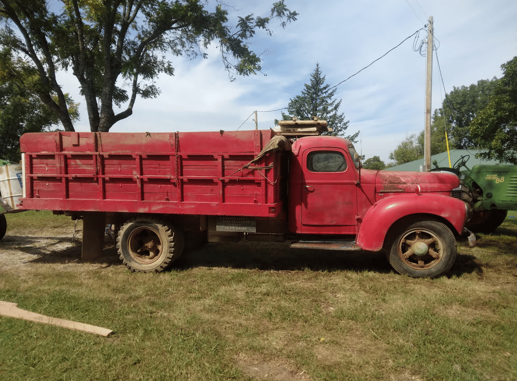 Image of International Harvester KB5 Image 1