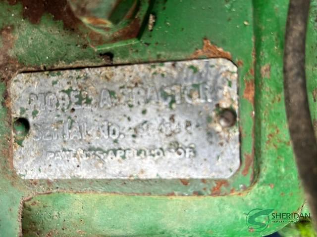 Image of John Deere A equipment image 4