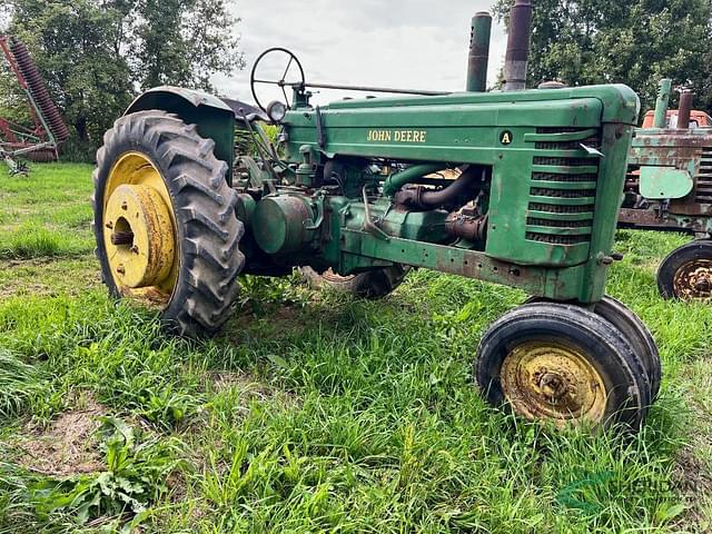 Image of John Deere A equipment image 1