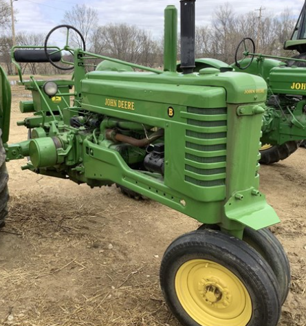 Main image John Deere B