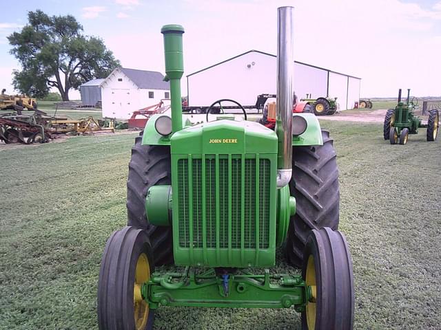 Image of John Deere D equipment image 1