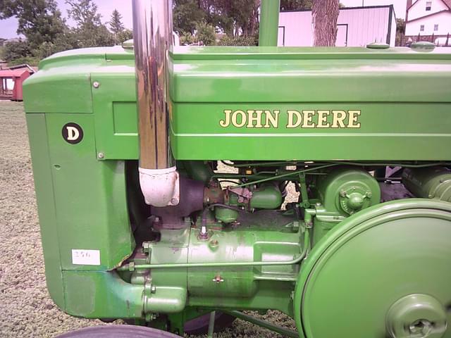 Image of John Deere D equipment image 4