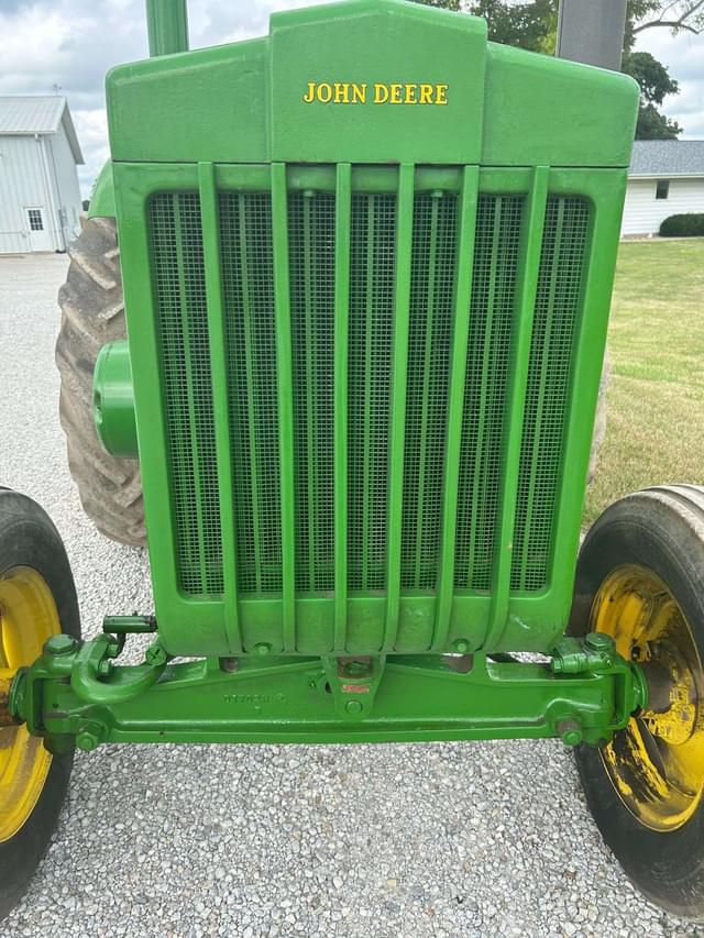 Image of John Deere D equipment image 3