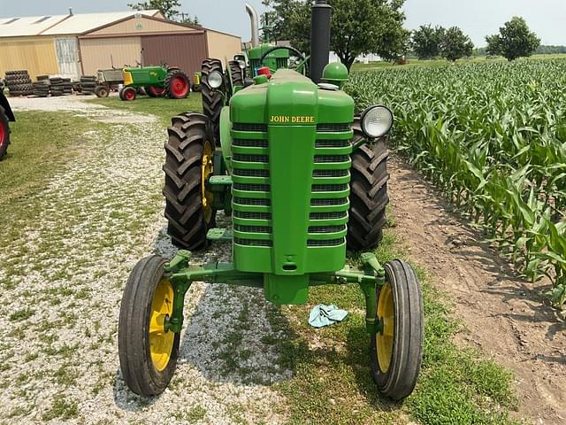Image of John Deere M equipment image 1
